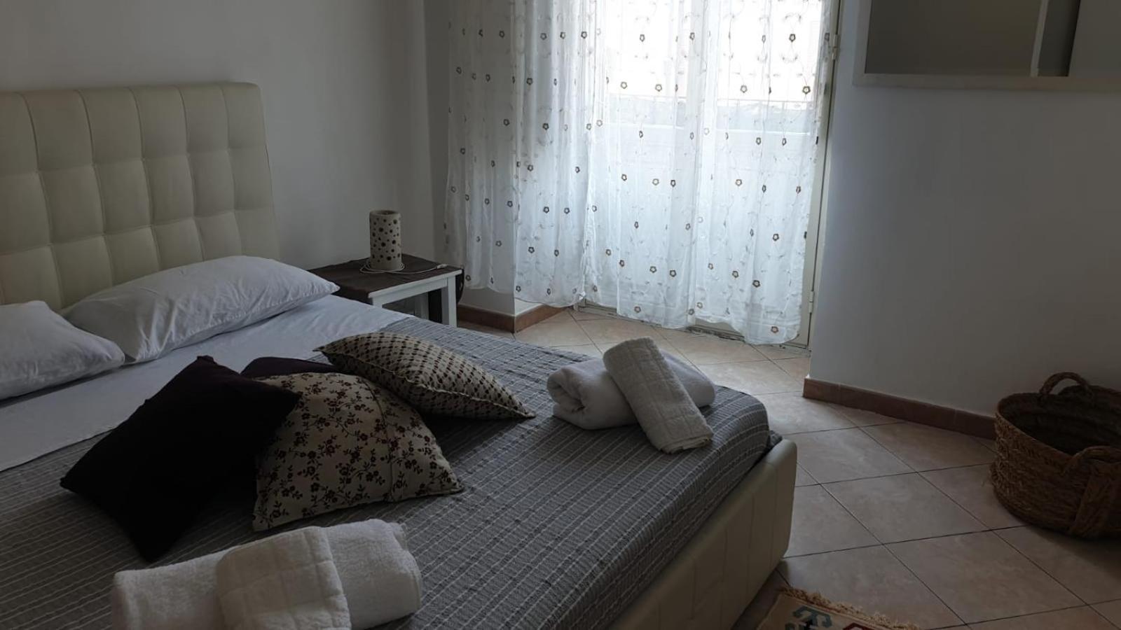 Casa Vacanze "Cortile Aquilone" Катания Екстериор снимка